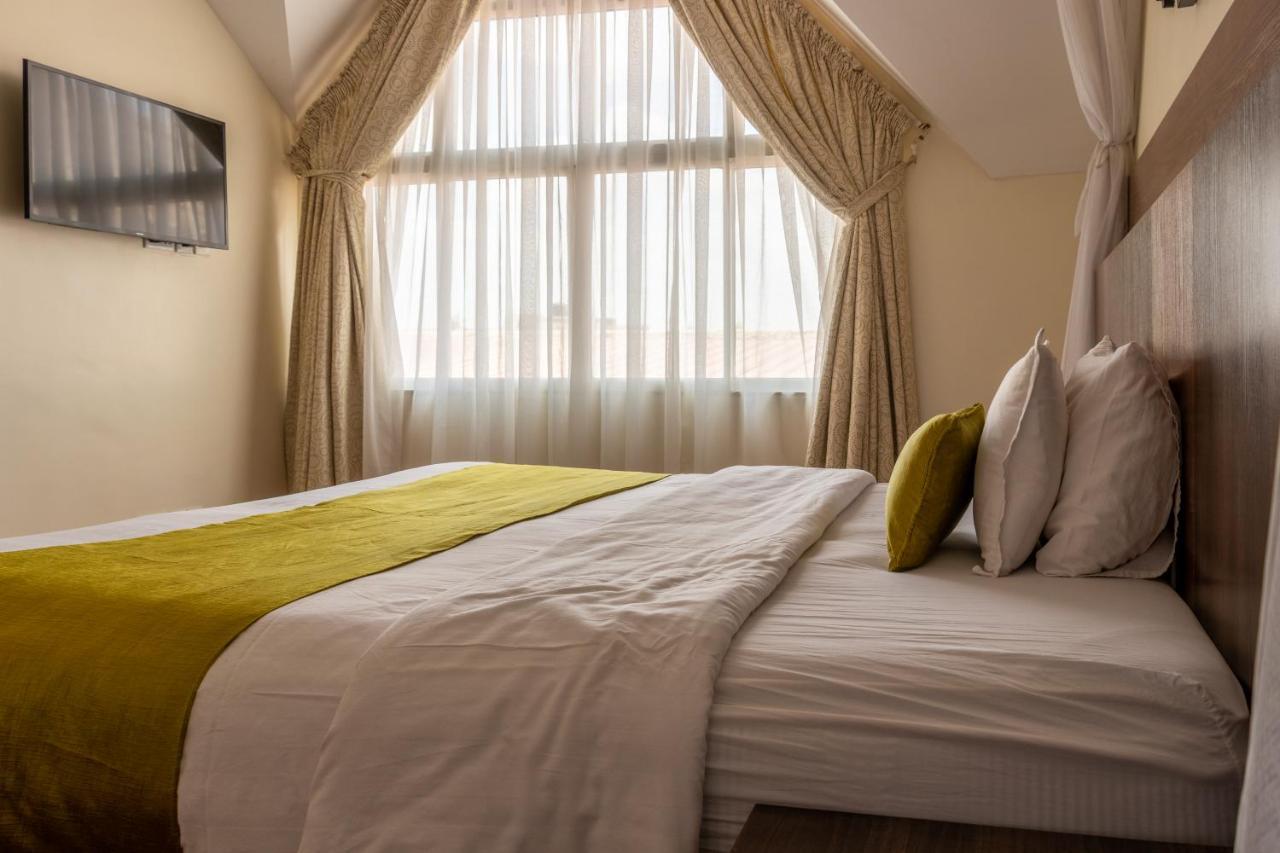 D2W Residency Suites Syokimau Экстерьер фото